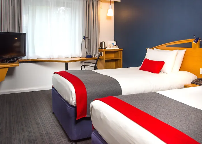 Holiday Inn Express East Midlands Airport By IhgAirport Hotel